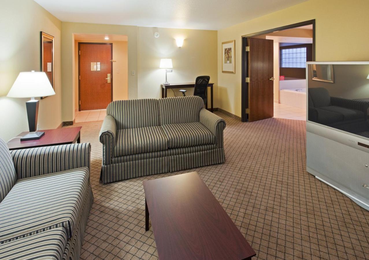 Holiday Inn Express Fallon By Ihg Eksteriør bilde